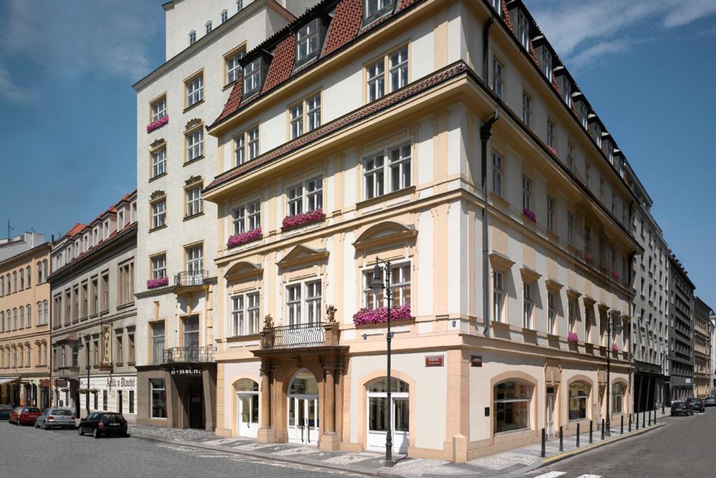 White & Gray Apartments Praga Exterior foto